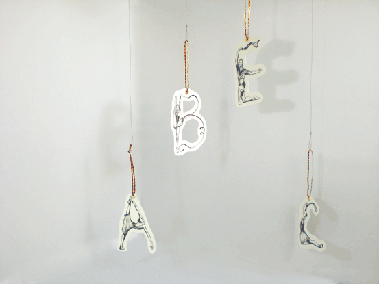 菊地絢女・いちかわともこ・くぬぎ太郎展ーArt & Greeting cardー 菊地絢女・いちかわともこ・くぬぎ太郎展ーArt & Greeting cardー