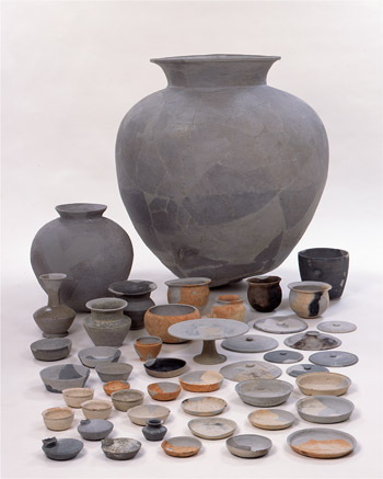 特集展示 新発見!なにわの考古学2011 特集展示 新発見!なにわの考古学2011