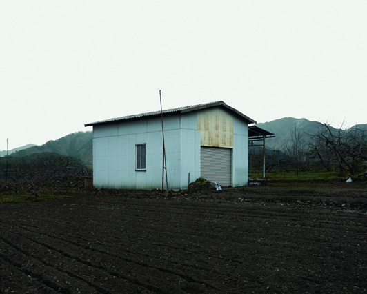 北島敬三展「ISOLATED PLACES」