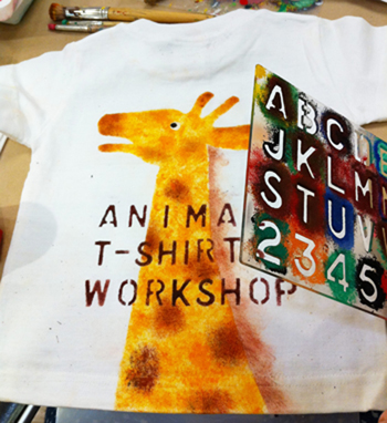 ステンシルでTシャツ作り♪ ステンシルでTシャツ作り♪