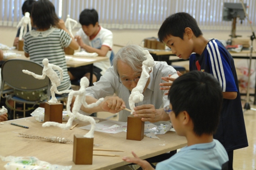 小・中学生対象:夏休み一日ART体験 第9回Oneday Art (ワンデイ・アート) 参加者募集 小・中学生対象:夏休み一日ART体験 第9回Oneday Art (ワンデイ・アート) 参加者募集