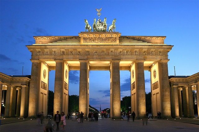 MOVE in Berlin MOVE in Berlin