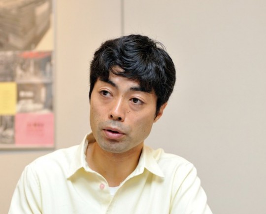 地域交流プロジェクト ひと×間 「場」のヒントVol.1 〜人と人とが出会う「場」のつくりかた〜 地域交流プロジェクト ひと×間 「場」のヒントVol.1 〜人と人とが出会う「場」のつくりかた〜