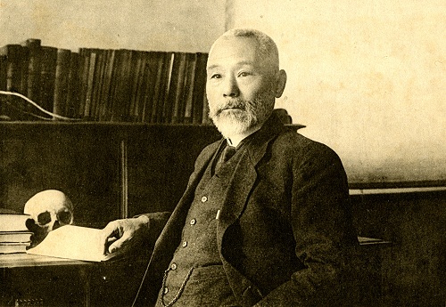 秋季企画展「日本人類学の黎明-小金井良精資料を中心に-」 秋季企画展「日本人類学の黎明-小金井良精資料を中心に-」