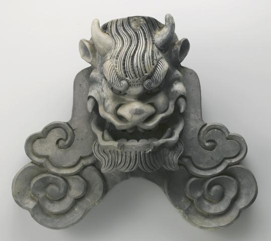 瓦文様とやきものの美 瓦文様とやきものの美