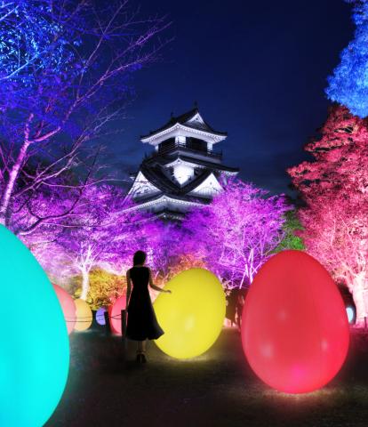 チームラボ 高知城 光の祭 チームラボ 高知城 光の祭