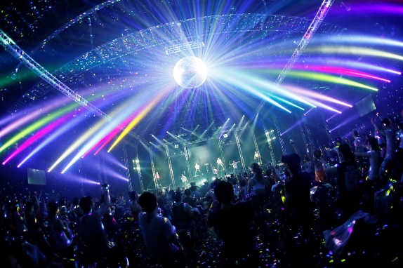 FEELCYCLE LIVE LUSTER 2019 FEELCYCLE LIVE LUSTER 2019