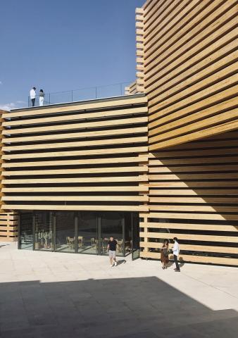 隈研吾展 新しい公共性をつくるためのネコの5原則 隈研吾展 新しい公共性をつくるためのネコの5原則