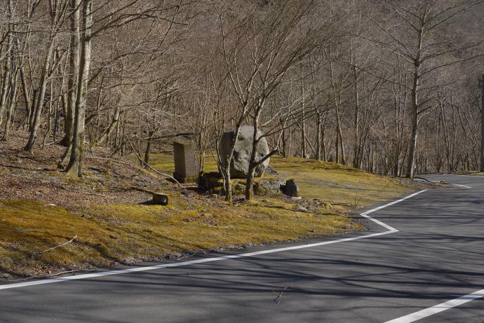 米田 拓朗写真展“石の国”