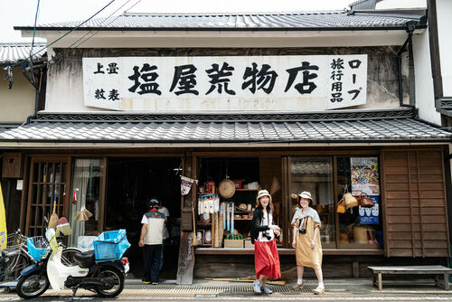 鹿野貴司写真展「まちまち」 鹿野貴司写真展「まちまち」