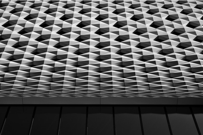 アキ・イクマ 写真展「URBAN GEOMETRY」 アキ・イクマ 写真展「URBAN GEOMETRY」