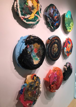 A Plastic on shore‐海岸のプラスチック A Plastic on shore‐海岸のプラスチック