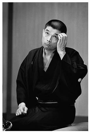 フジフイルム スクエア 企画写真展 昭和から令和まで高座撮影半世紀。落語写真家 横井洋司 写真展 「噺(はなし)を写す」 フジフイルム スクエア 企画写真展 昭和から令和まで高座撮影半世紀。落語写真家 横井洋司 写真展 「噺(はなし)を写す」