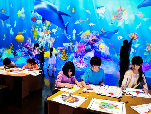 チームラボ お絵かき水族館 チームラボ お絵かき水族館