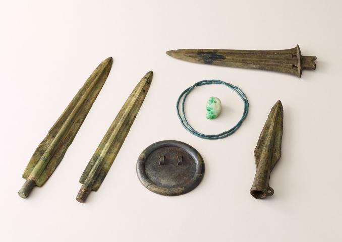 特別企画展「刀剣 ~古代の武といのり~」 特別企画展「刀剣 ~古代の武といのり~」