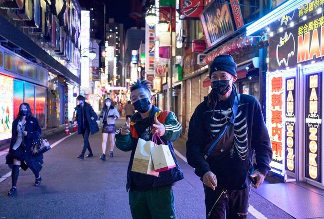 集団 獏 写真展「なんとかなるさ」 集団 獏 写真展「なんとかなるさ」