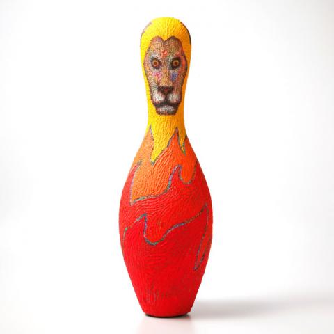 ボウリングピン 再生アート展 ボウリングピン 再生アート展